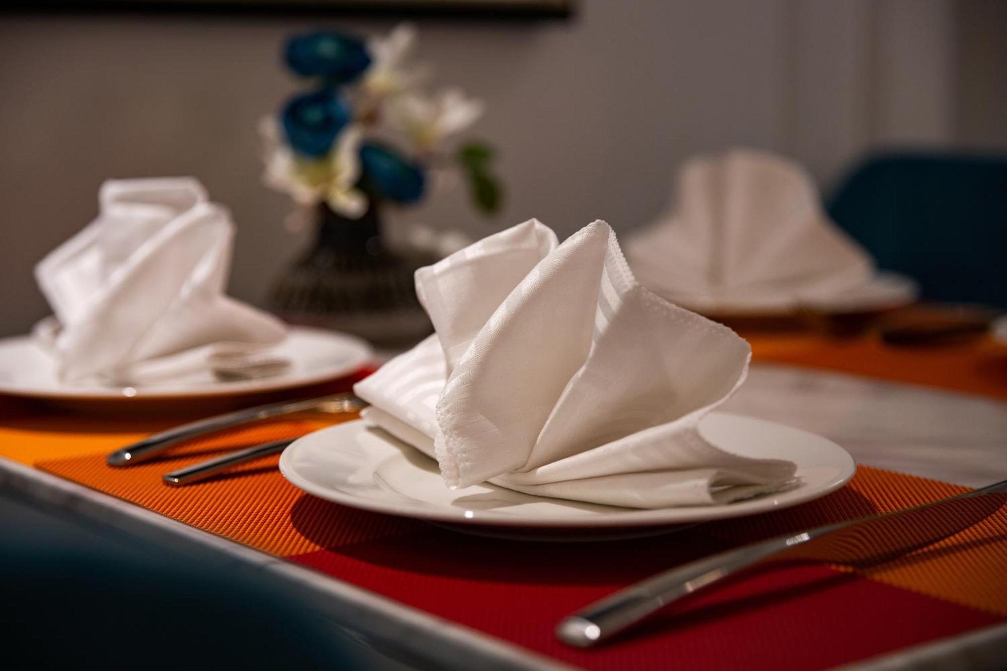 Hanoi Fiesta Central Hotel And Spa מראה חיצוני תמונה
